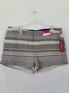 Merona Beige, Blue and Gray Patterned Women's shorts size 10